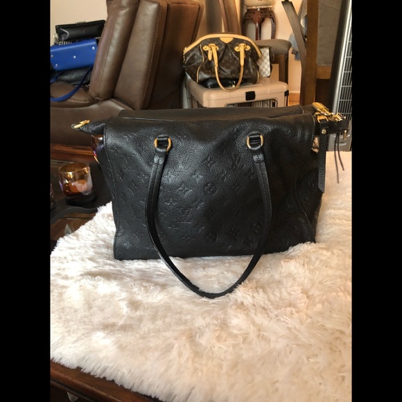 Louis Vuitton Lumineuse Terre Empriente Bag - Picture 2 of 13